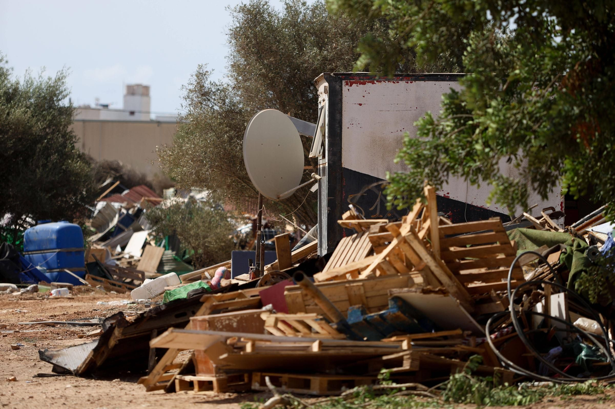 Todas las imágenes del desalojo de Can Rova 2 en Ibiza