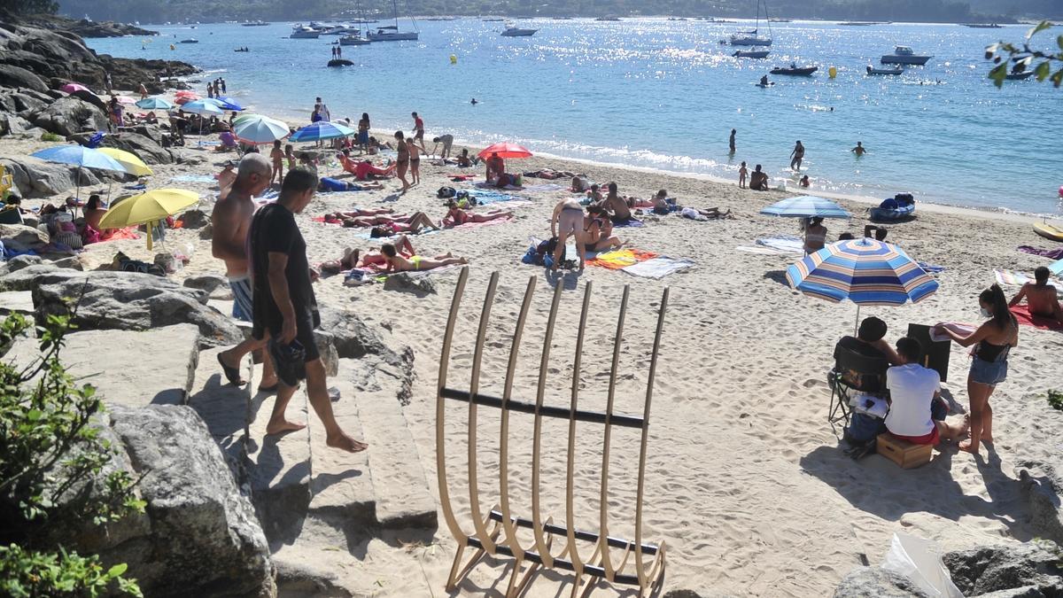 Lleno en las playas de las Rías Baixas por San Roque