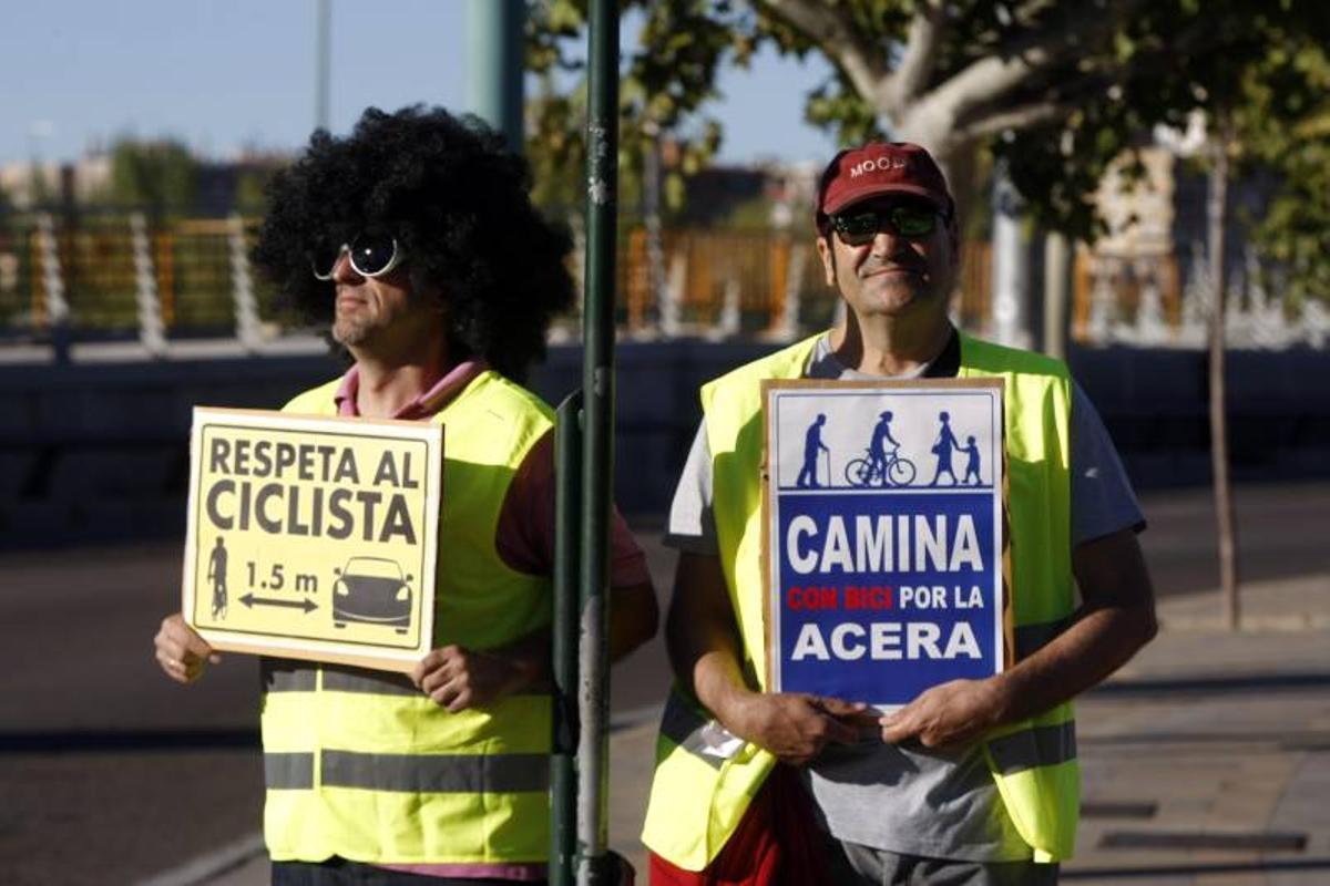 Peatones, ciclistas y conductores desconocen la normativa municipal
