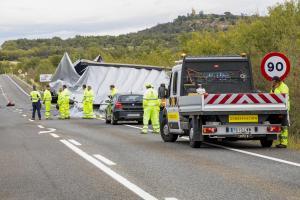 Una mujer y sus tres hijos de corta edad en un accidente de tráfico en Segovia