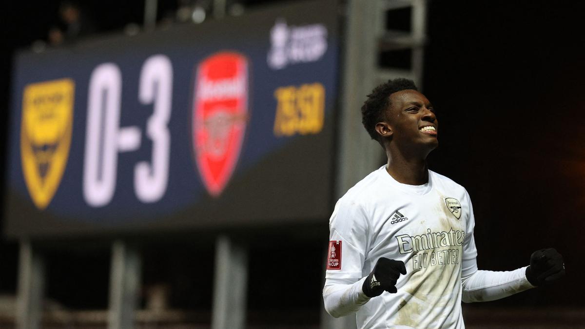 Nketiah celebró el 0-3 ante el Oxford United