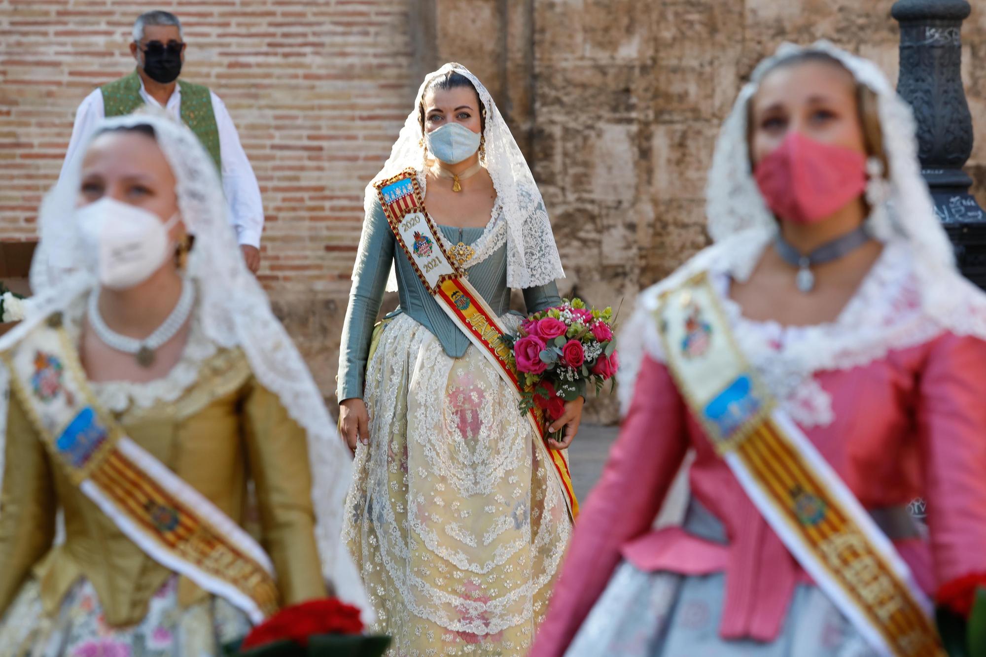 Búscate en el segundo día de Ofrenda por las calles del Mar y Avellanas (entre las 10:00 y 11:00 horas)