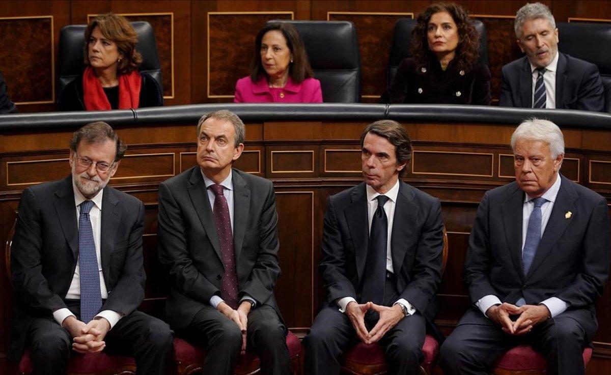 Los expresidentes Rajoy, Zapatero, Aznar y González.