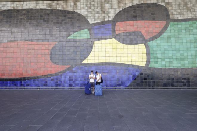 El mural de Miró del Aeropuerto Josep Tarradellas Barcelona-El Prat ya es un BIC, un Bien de Interés Cultural