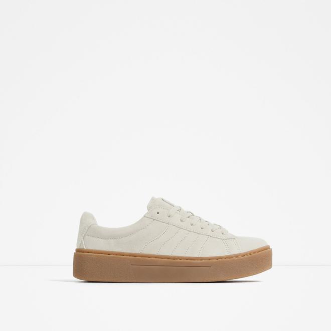 Deportivo piel suela ancha, Zara