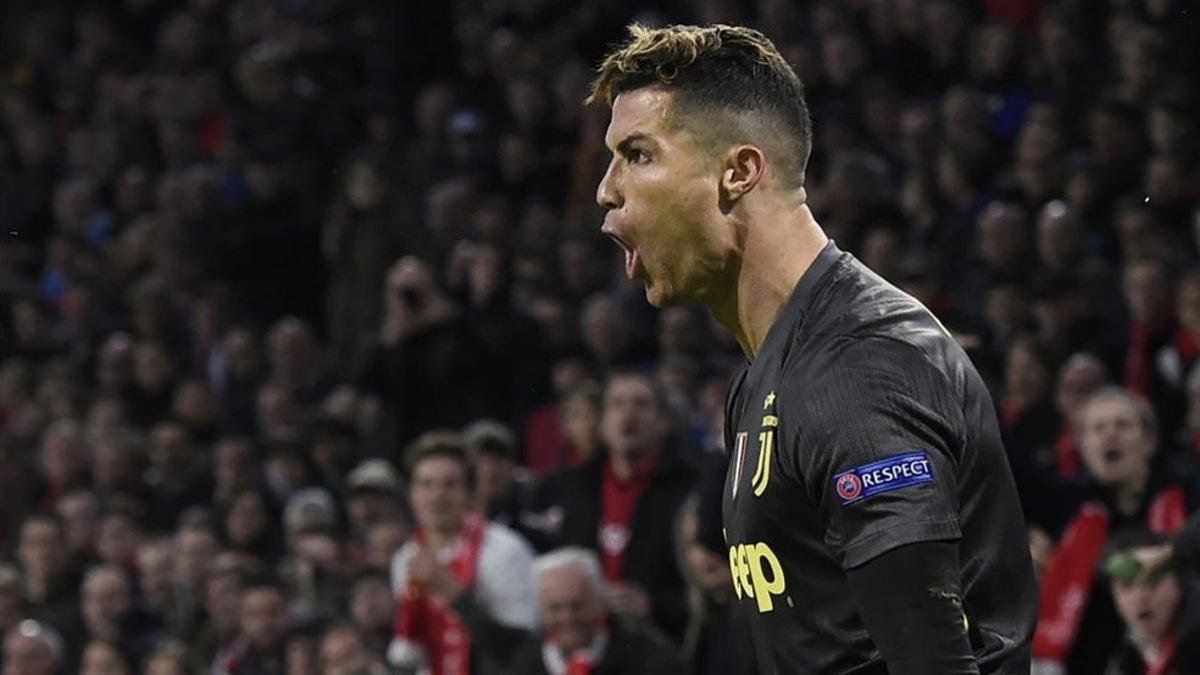 Cristiano Ronaldo adelantó a la Juve ante el Ajax