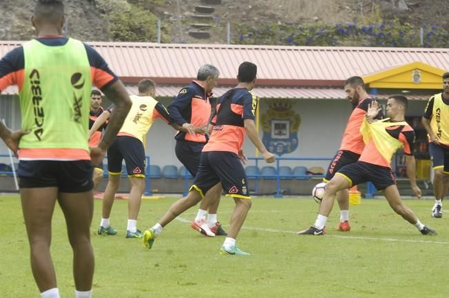 ENTRENAMIENTO DE LA UD LAS PALMAS EN BARRANCO ...