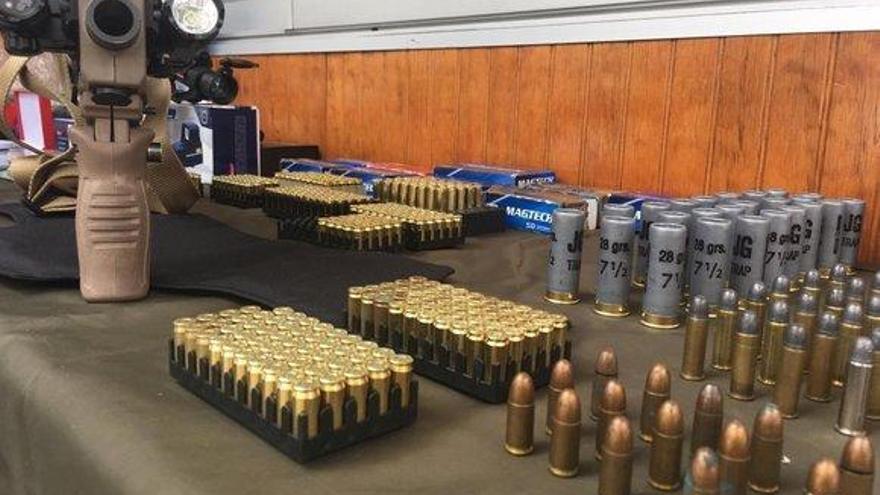 Incautan en Chile un arsenal de municiones y diversos tipos de drogas