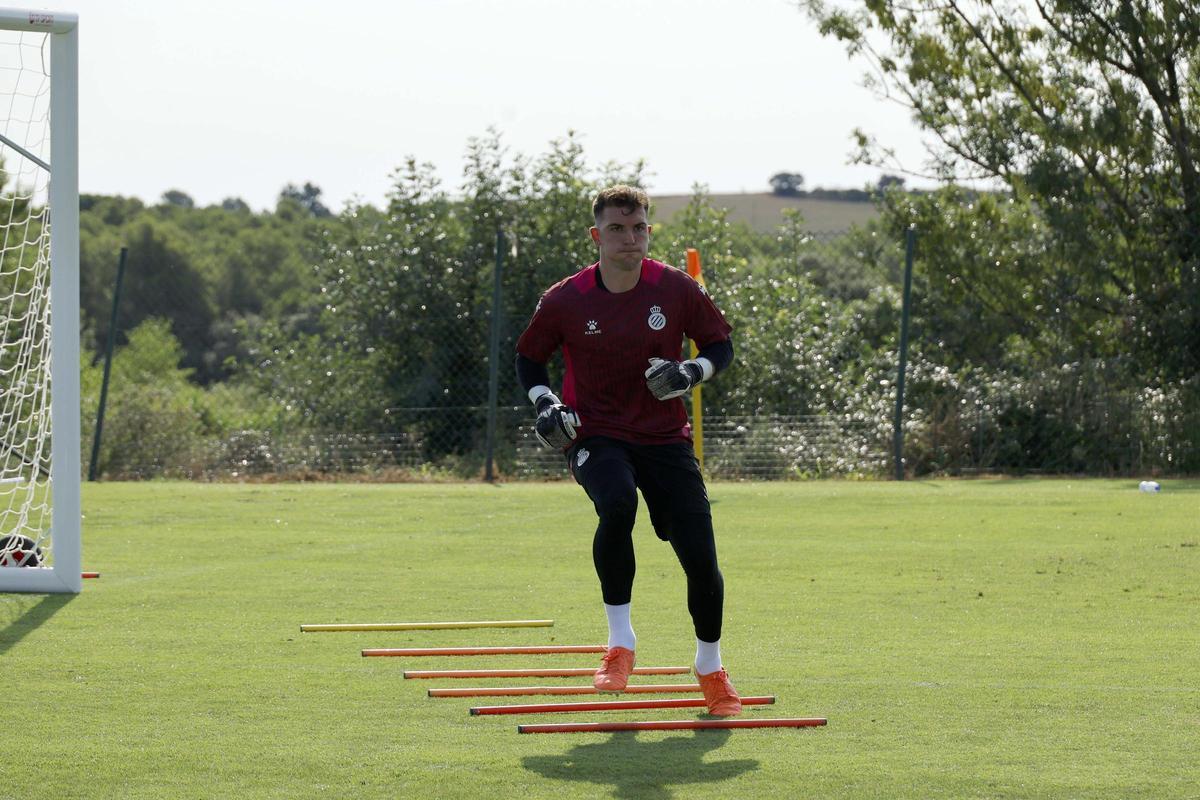 Àngel Fortuño, portero del Espanyol