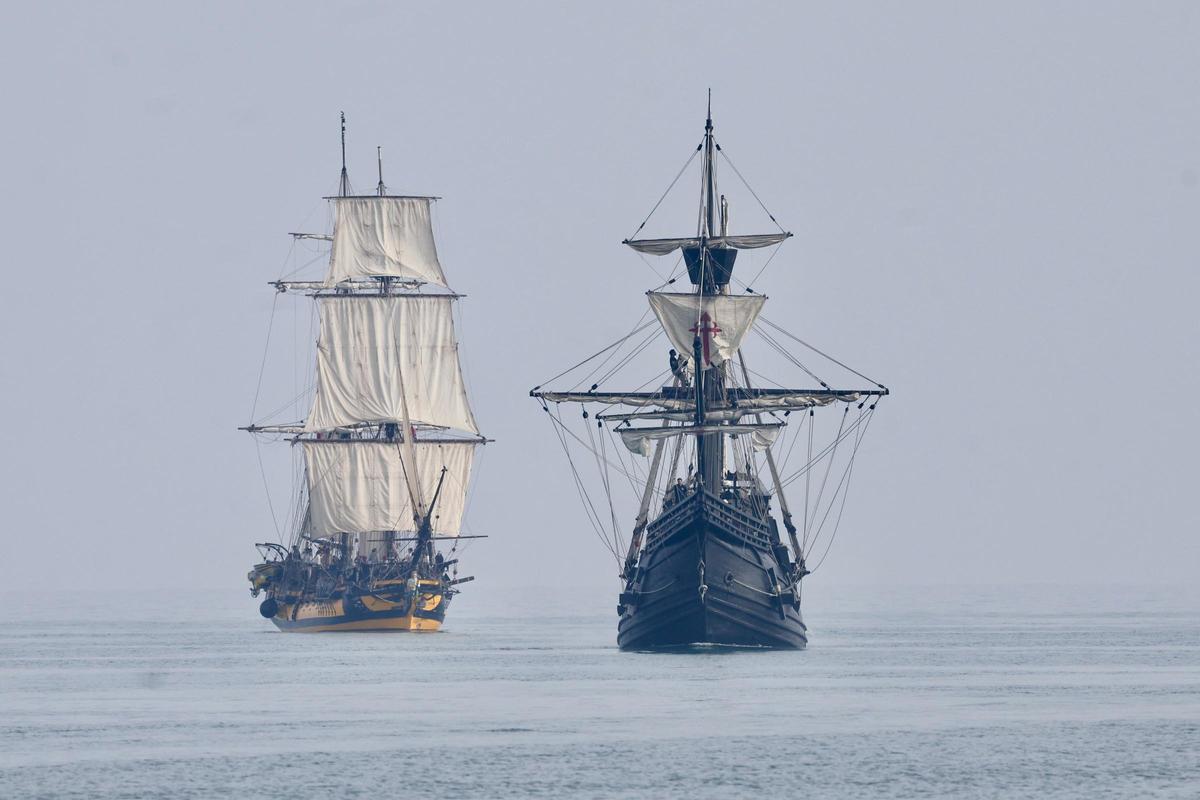Así ha sido la llegada de los barcos de Escala a Castelló al Grau