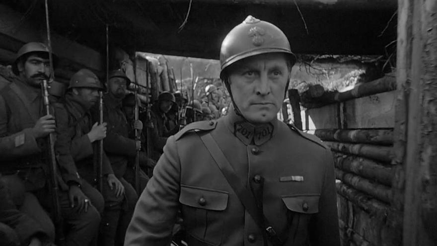 Kirk Douglas en &quot;Senderos de gloria&quot;, de Stanley Kubrick