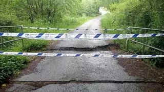 Cortada una carretera entre Sada y Bergondo por el hundimiento de un tramo