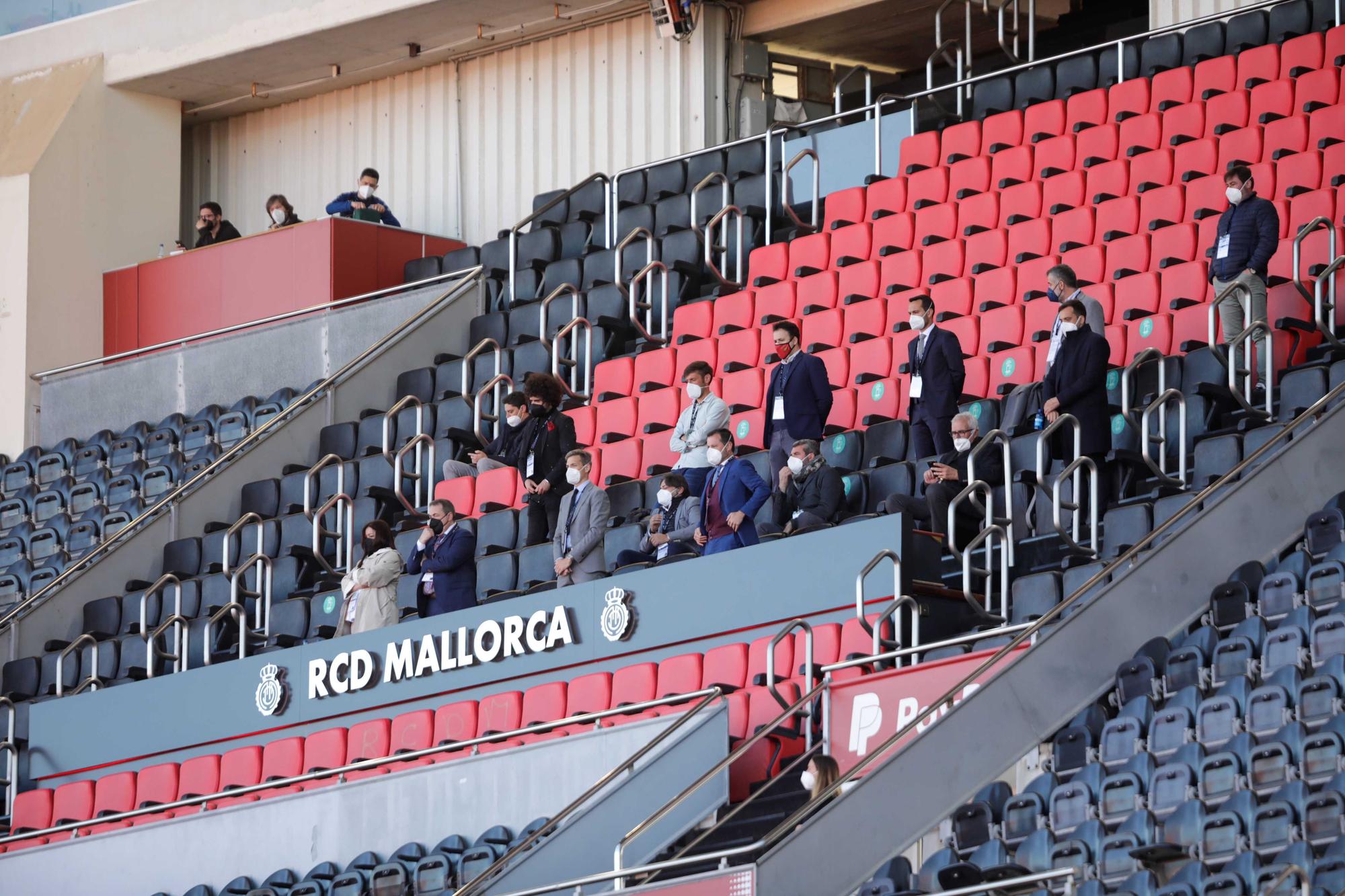 El Mallorca vuela a Primera División