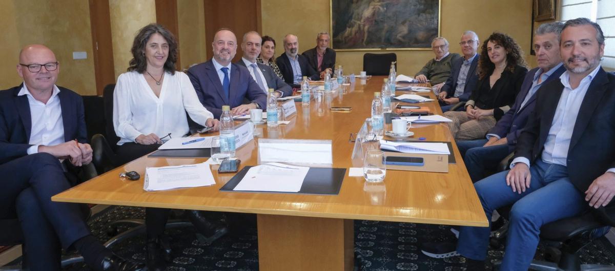 Antoni Riera, Marisa Goñi, Antonio Deudero, Matteo Candia, Sonia Jichi, Cristóbal Herrera, Alberto Fraile, Pere Salvà, Francesc Xandri, Lorena del Valle, Ramon Reus y Fernando Rubio.