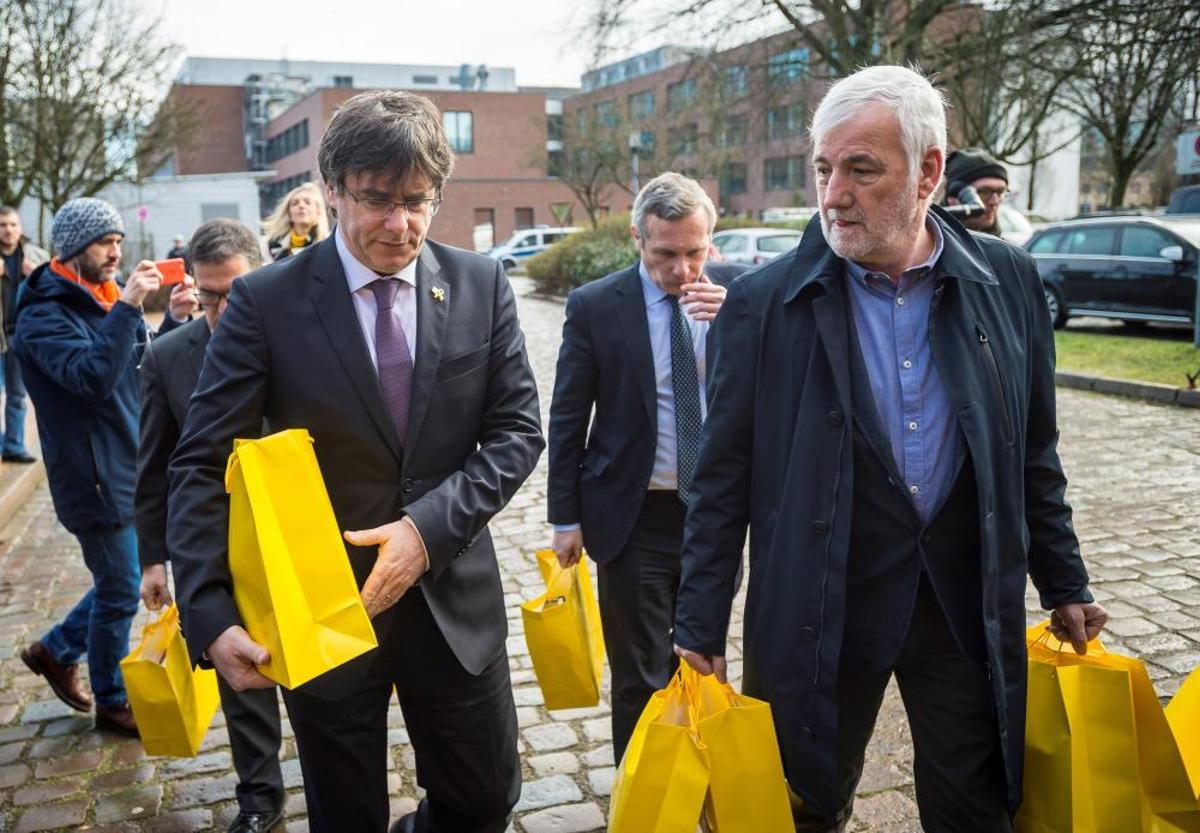 Puigdemont visita la presó alemanya de Neumünster Puigdemont visita la presó alemanya de Neumünster
