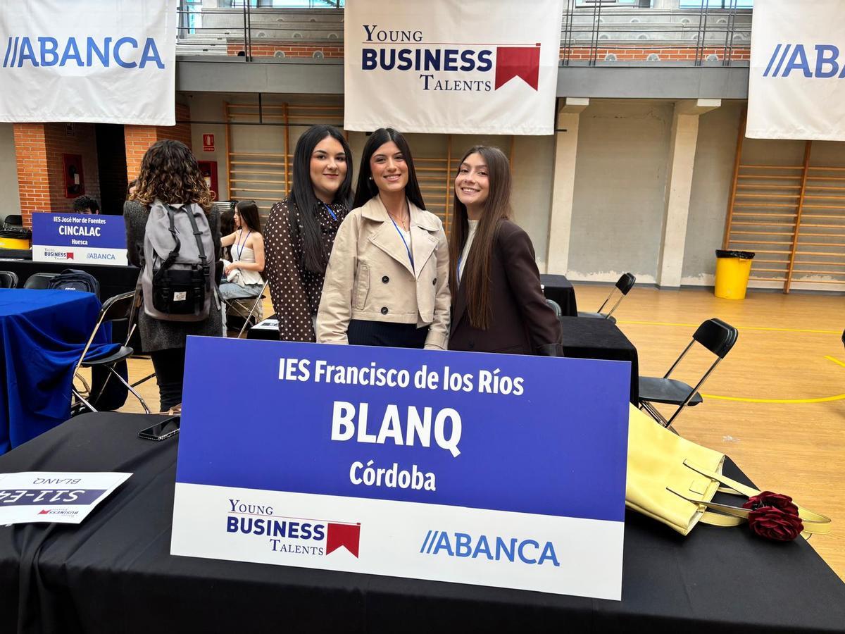 Fátima Jiménez, Mar López e Isabel Ruiz Ariza.