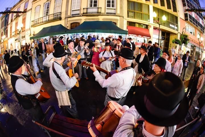 Inaguracion  de la Feria Triana Celebra la ...