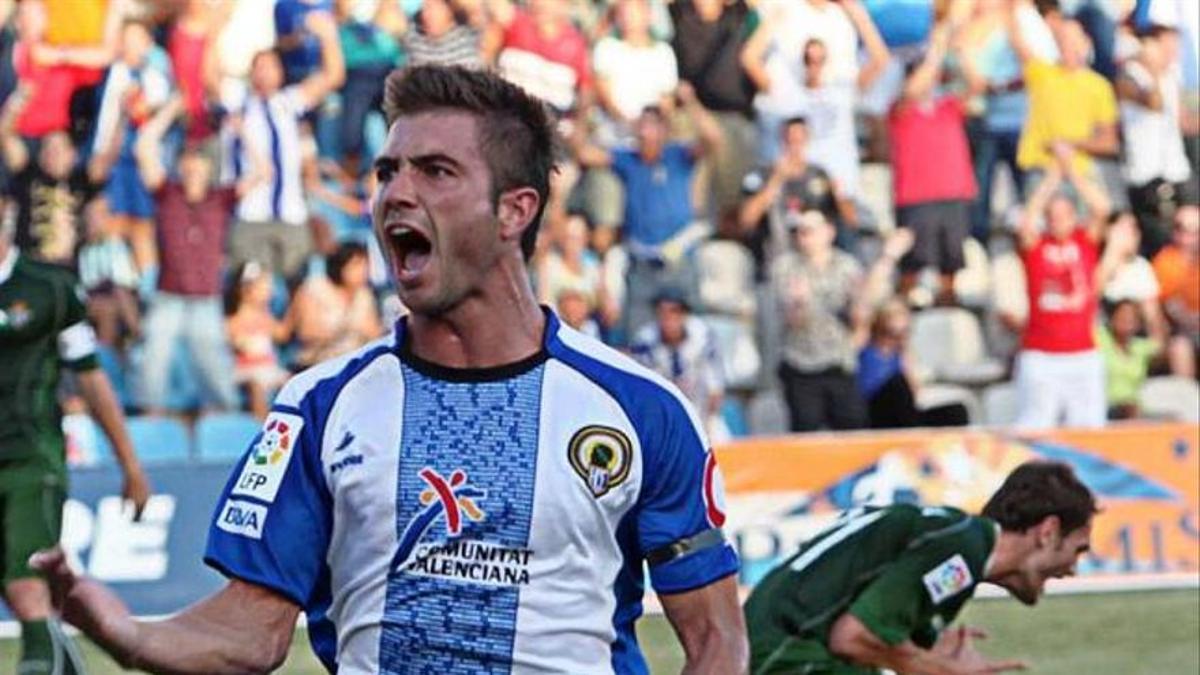 El centrocampista portugués Tiago Gomes, con el Hércules, en Primera.