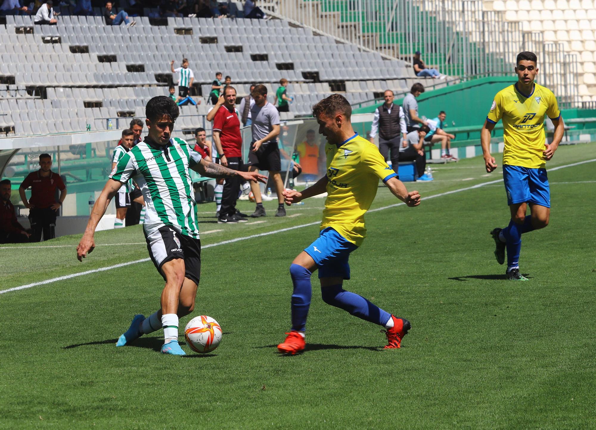 Las imágenes del Córdoba B-Tomares