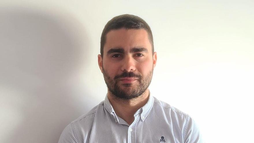 Álex López se convierte en el nuevo secretario del PSOE tapiego al imponerse por dos votos a la exalcaldesa Ana Vigón