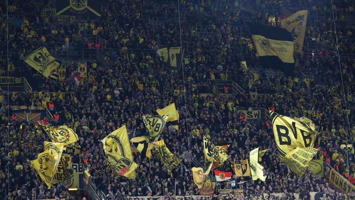 El Signal Iduna Park durante un duelo de Champions