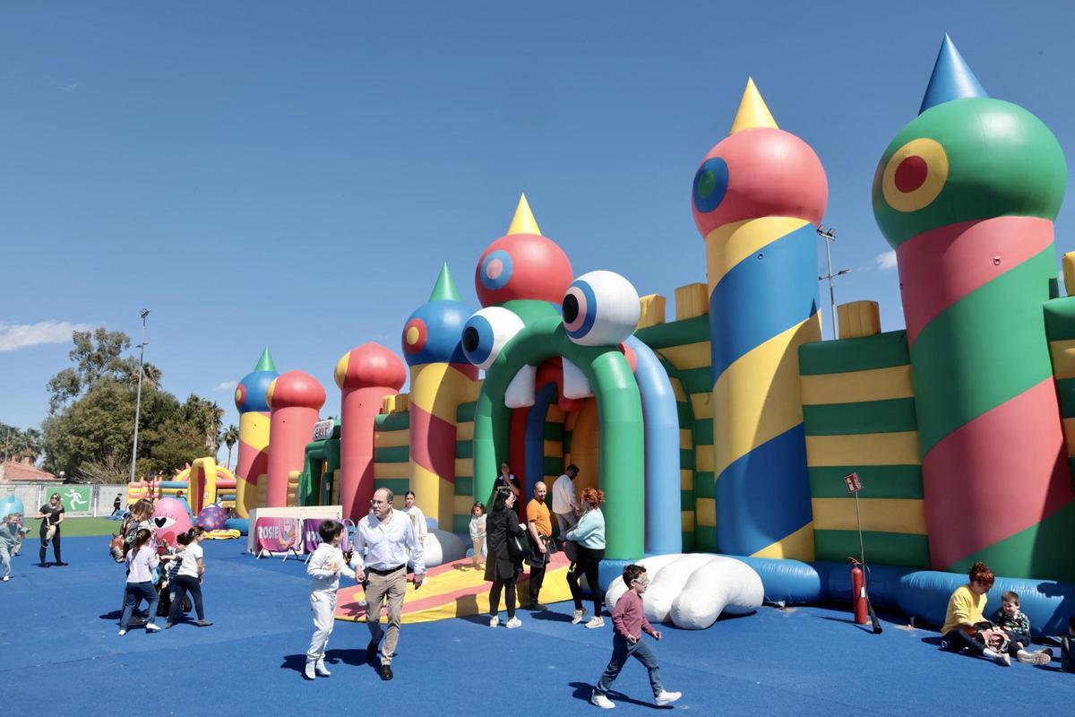 Hinchables de Funbox en Murcia, La Fica.