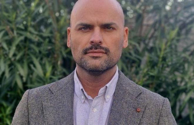 Miguel Guerrero, psicólogo clínico experto en suicidio.