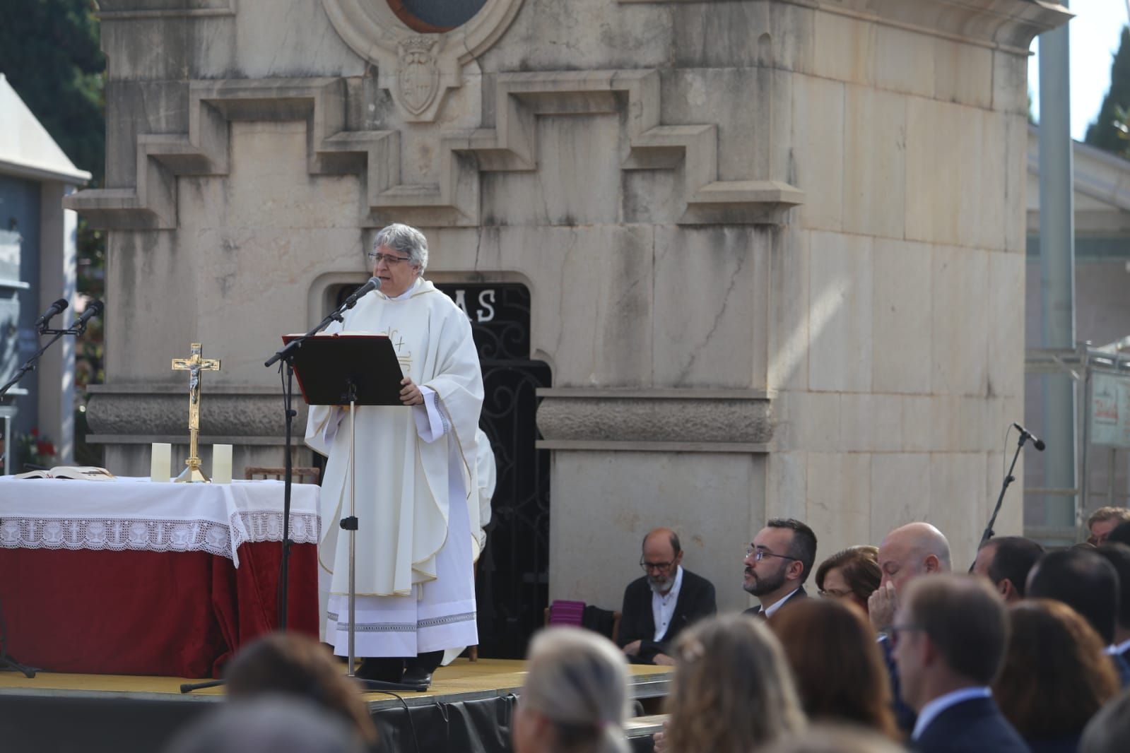 Castellón recuerda a sus fallecidos el día de Todos los Santos