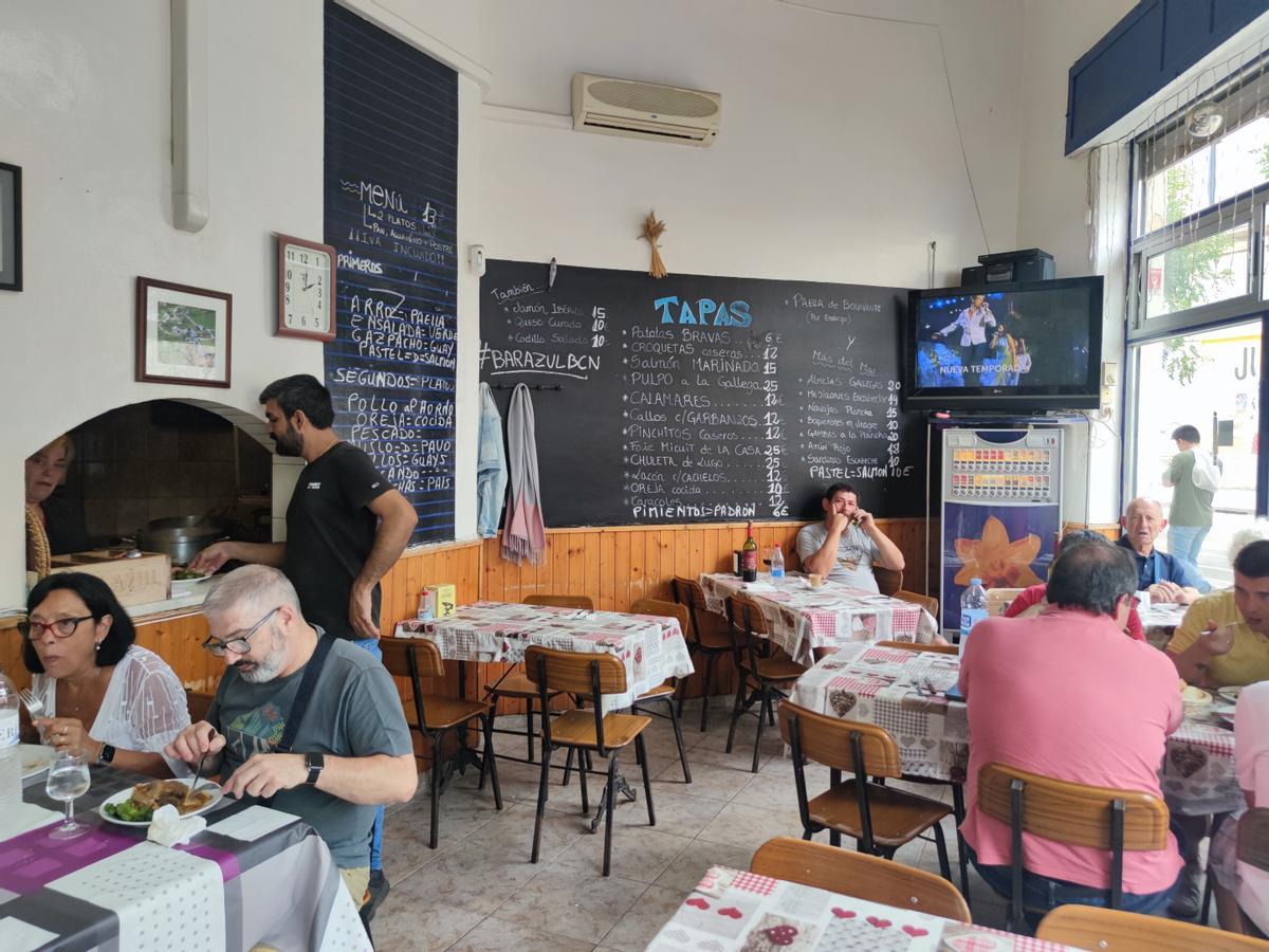 Ambiente del Bar Restaurante Azul.