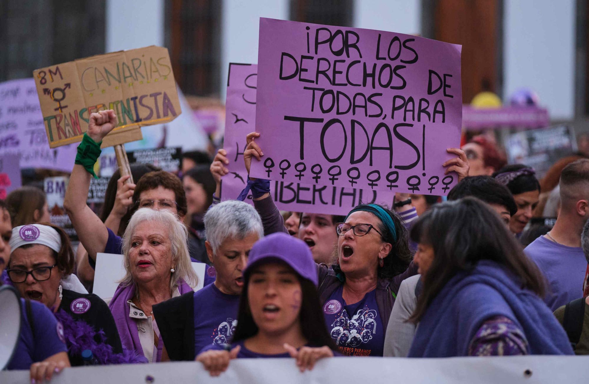 Manifestación por el 8M en Santa Cruz de Tenerife.