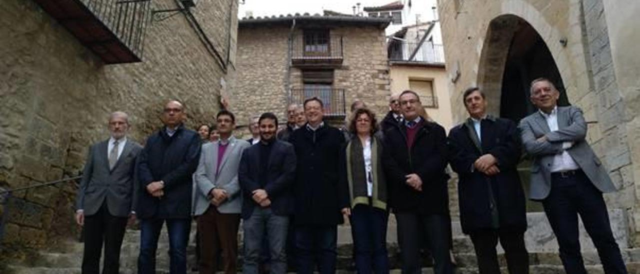 Climent junto al resto de rectores de las universidades de la Comunitat Valenciana, el president de la Generalitat y el conseller Marzà.