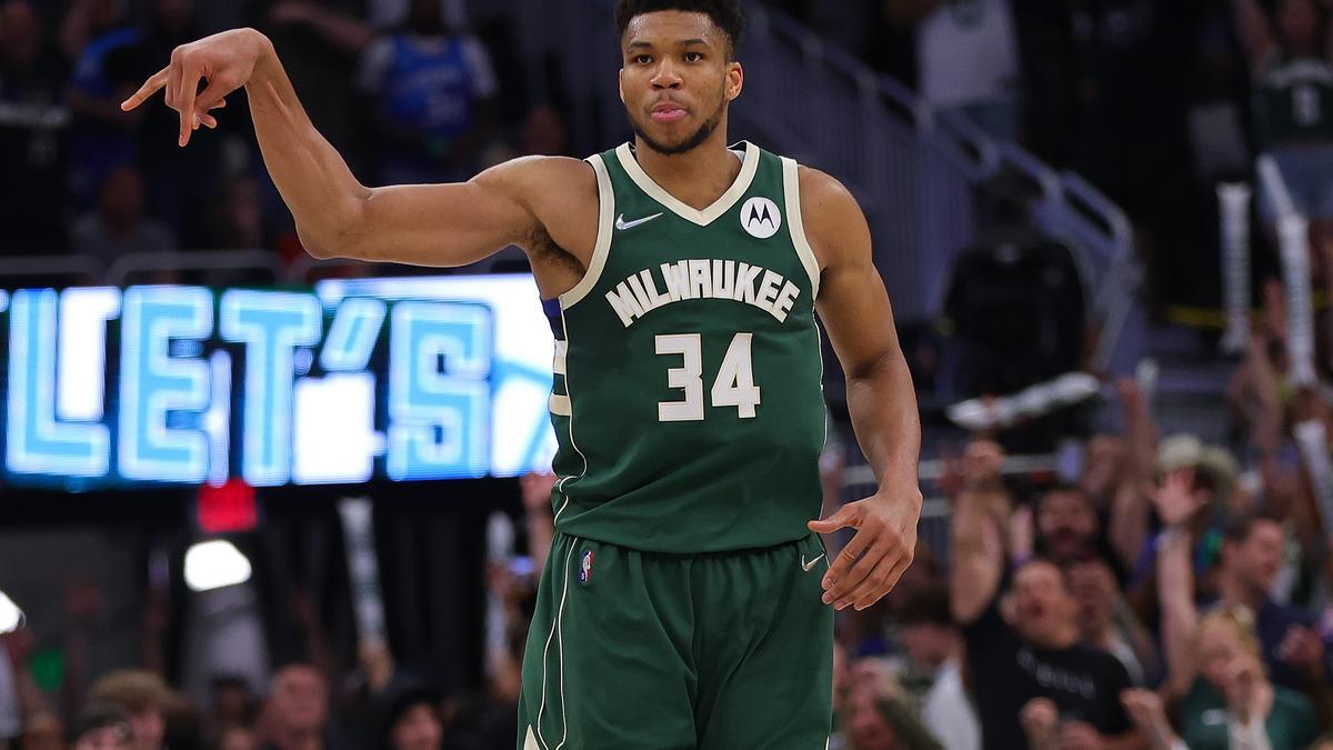 Giannis Antetokounmpo (ESTE 7a aparición)