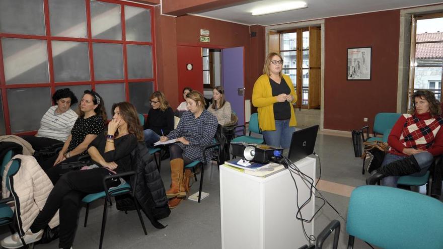 Sesión, el pasado noviembre, sobre prevención de abusos a menores, en la Casa da Xuventude.