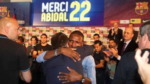 El emotiva despedida de Abidal del FC Barcelona