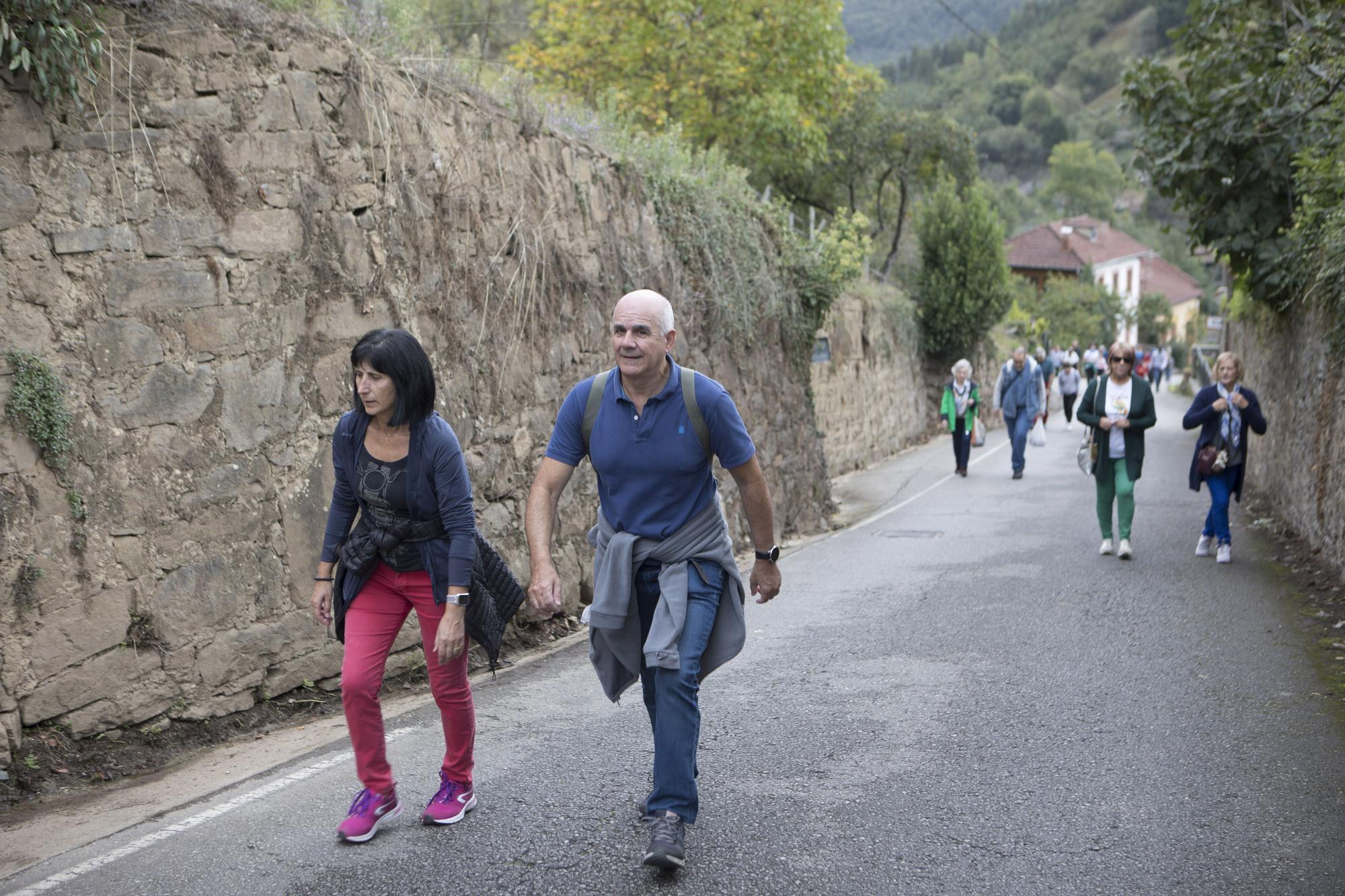 La romería de Los Mártires vuelve a Mieres