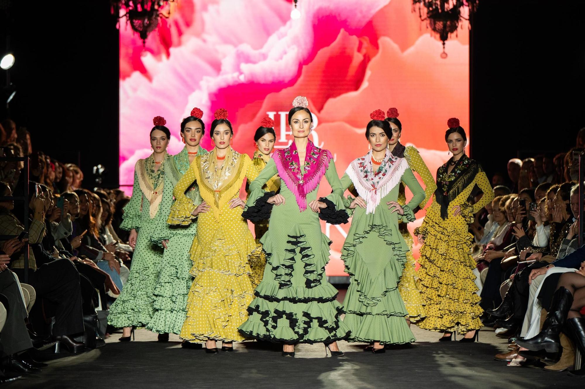 Diseños de Luis Pérez.