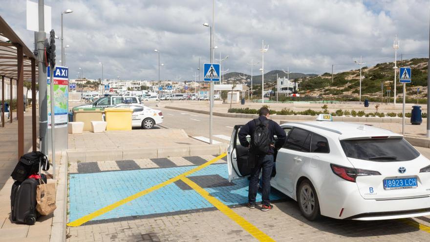 Estación marítima de Botafoc.