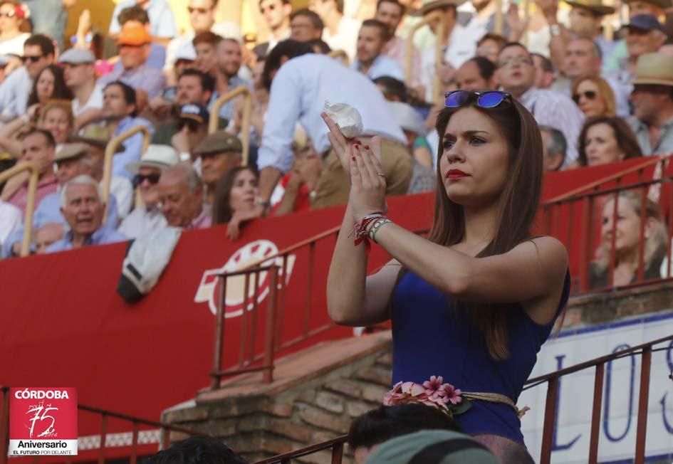 FOTOGALERÍA / Gran ambiente en el segundo festejo taurino de Córdoba