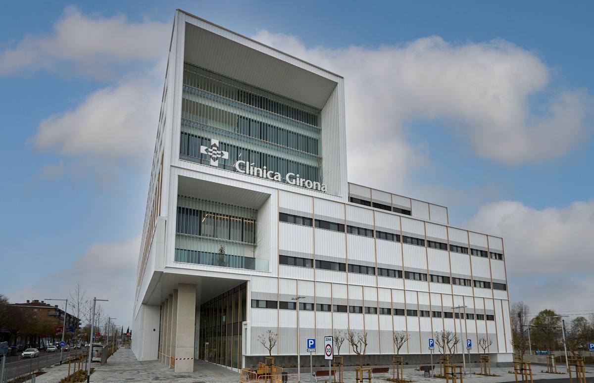Façana de la nova Clínica Girona