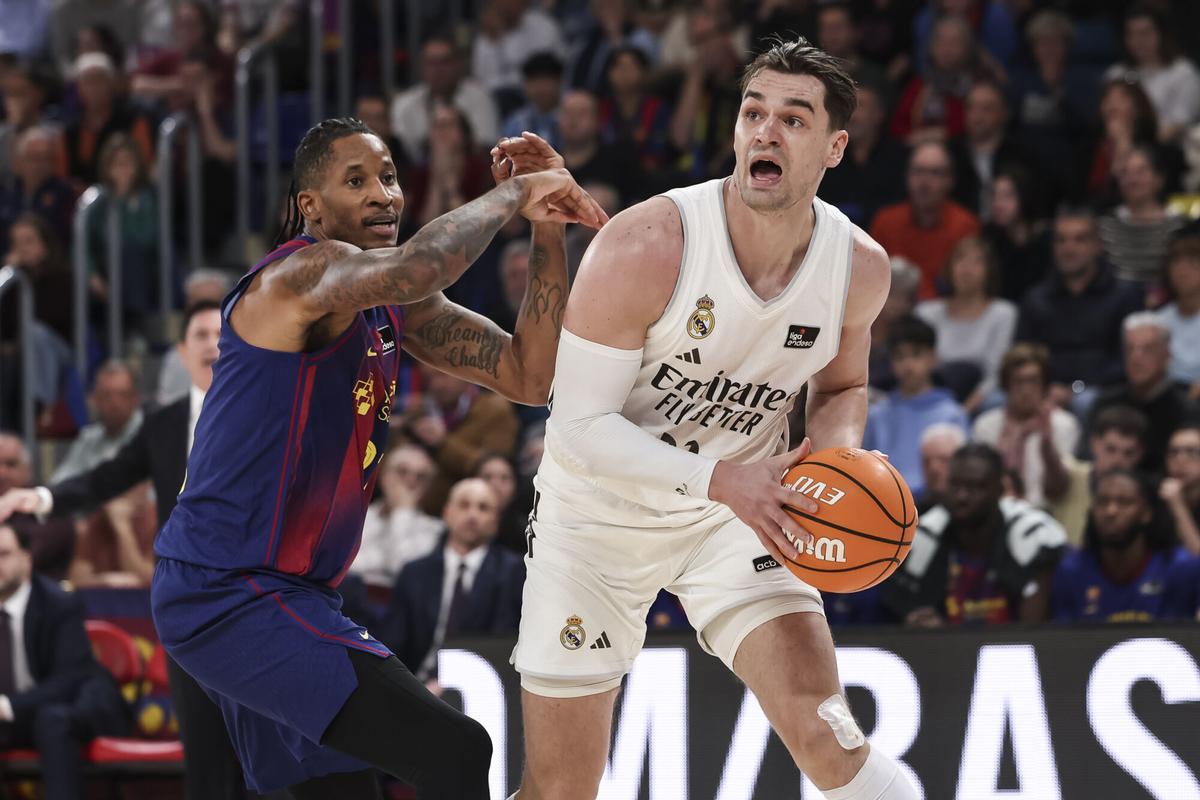 FC Barcelona - Real Madrid. FC Barcelona - Real Madrid.