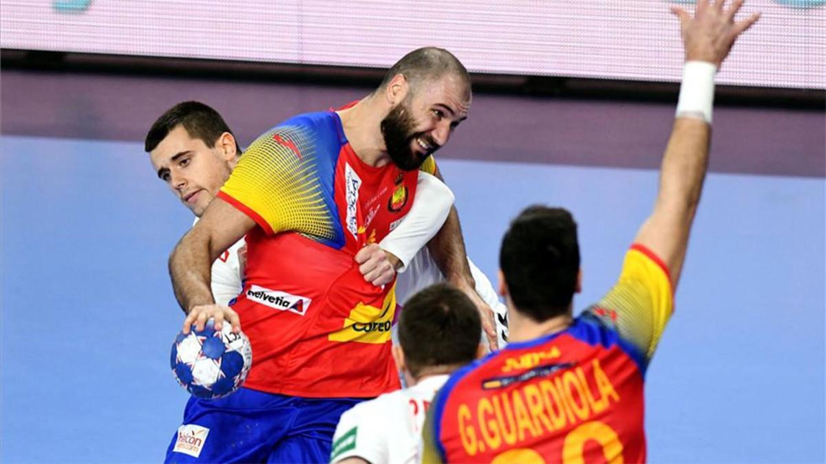 España se mide a Eslovenia tras ganar a Macedonia