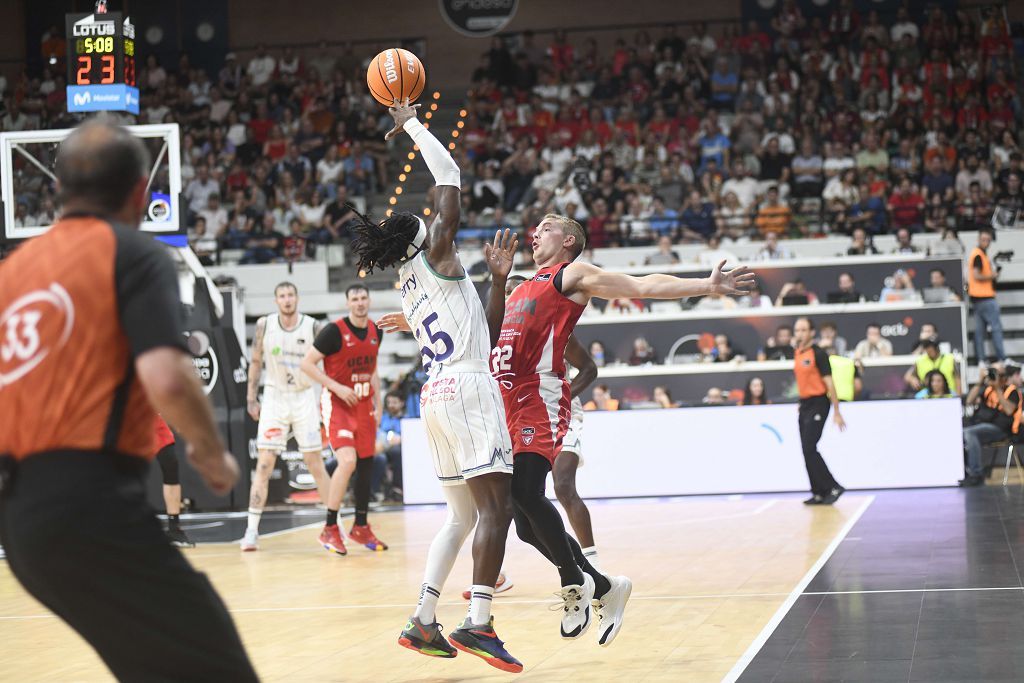 Todas las imágenes de la semifinal de la Supecopa entre el UCAM Murcia y el Unicaja