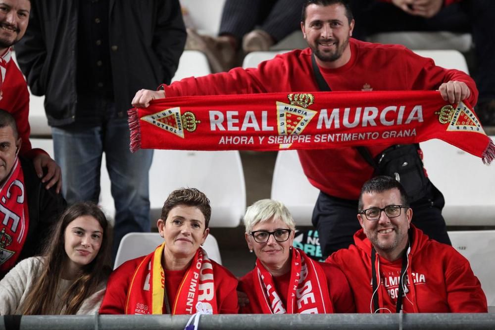 Ambiente en las gradas del Real Murcia - FC Cartagena