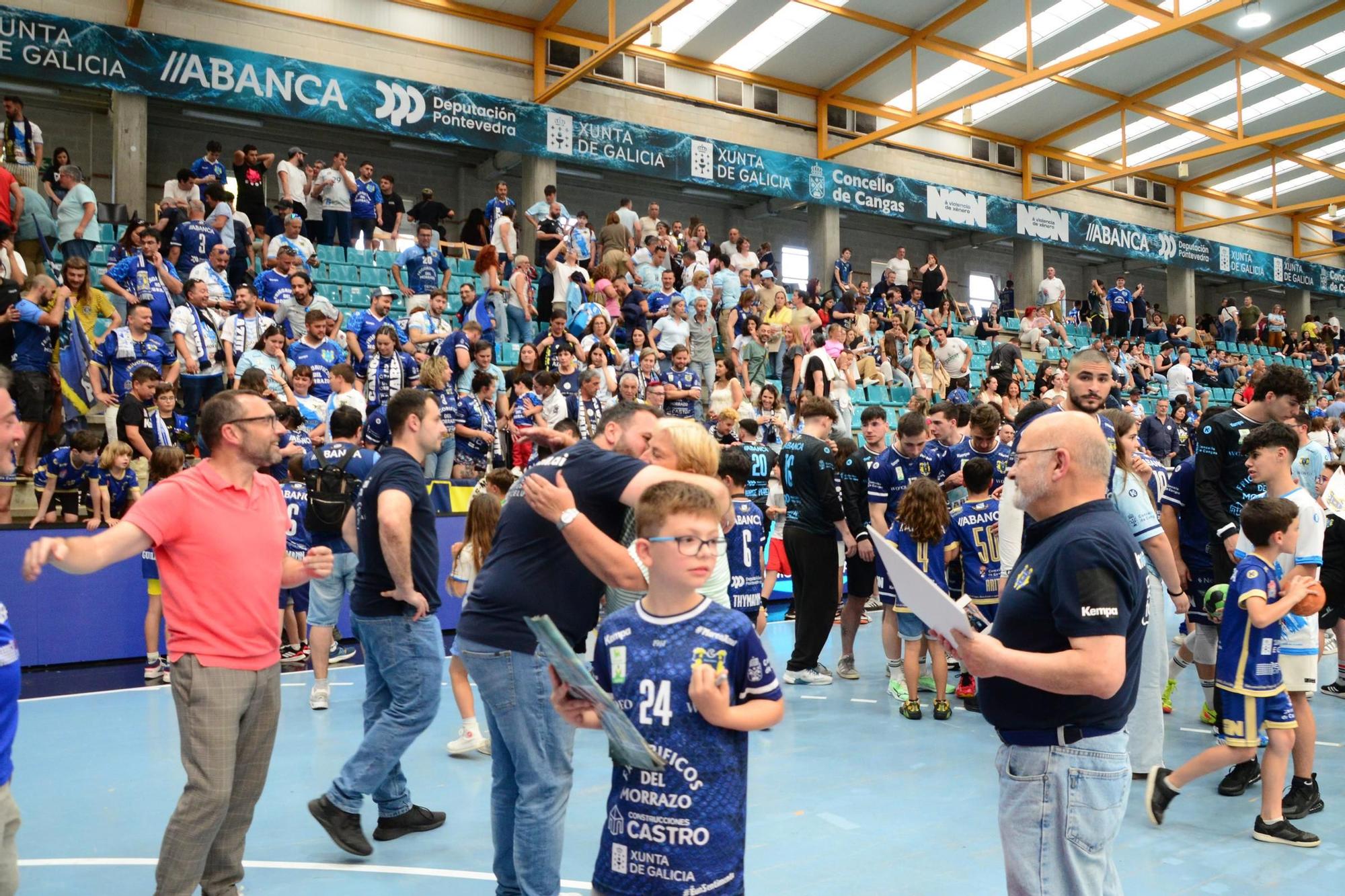 Jornada de salvación y despedidas en O Gatañal