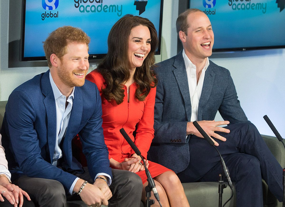 El principe Harry, Kate Middleton y el principe Guillermo en un evento juntos