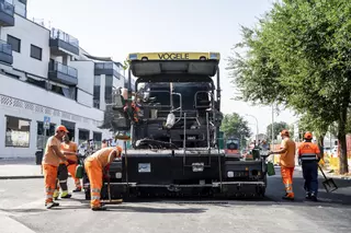 Así avanzan las obras de asfaltado en el barrio cacereño de San Francisco