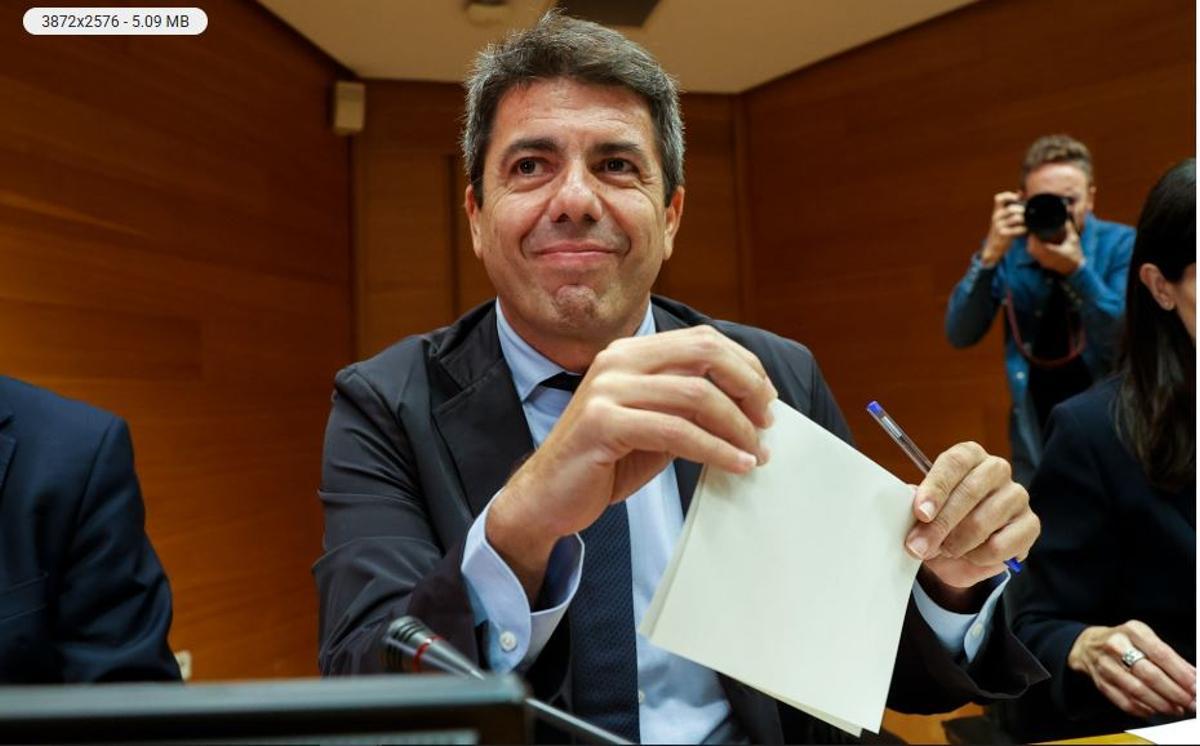 Mazón, en las Corts esta semana.