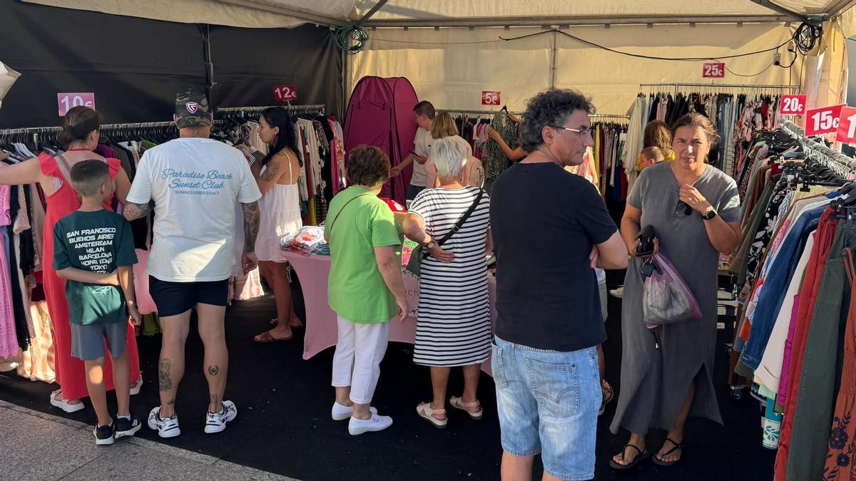 El ambiente en las carpas fue destacado desde la misma apertura.