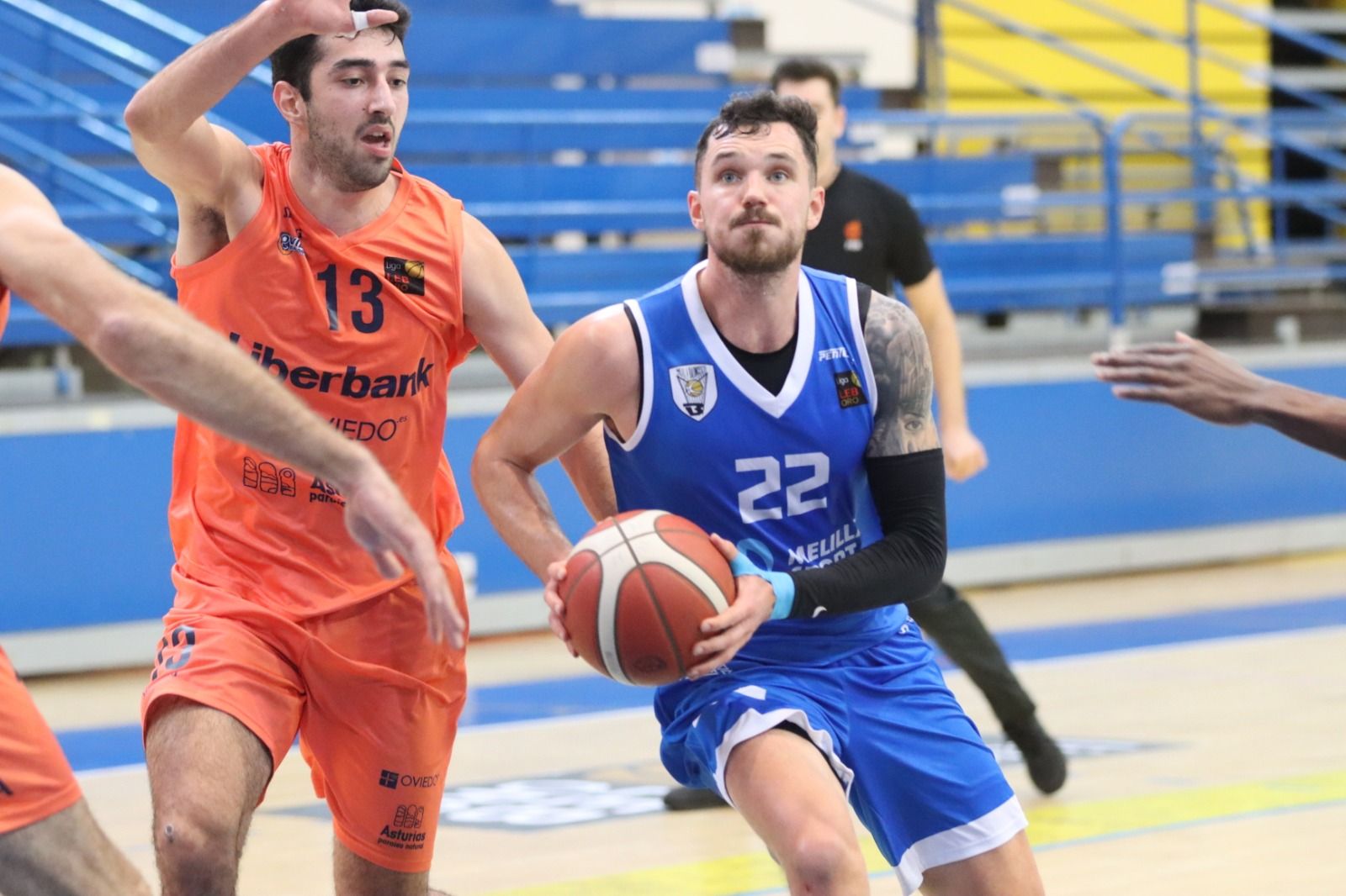 El Liberbank Oviedo Baloncesto gana en Melilla (72-80)