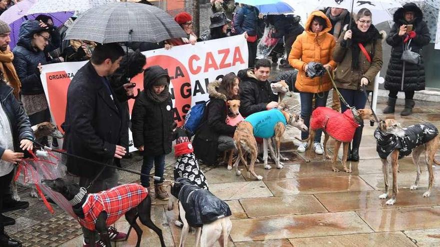 Protesta en A Coruña contra la caza con galgos